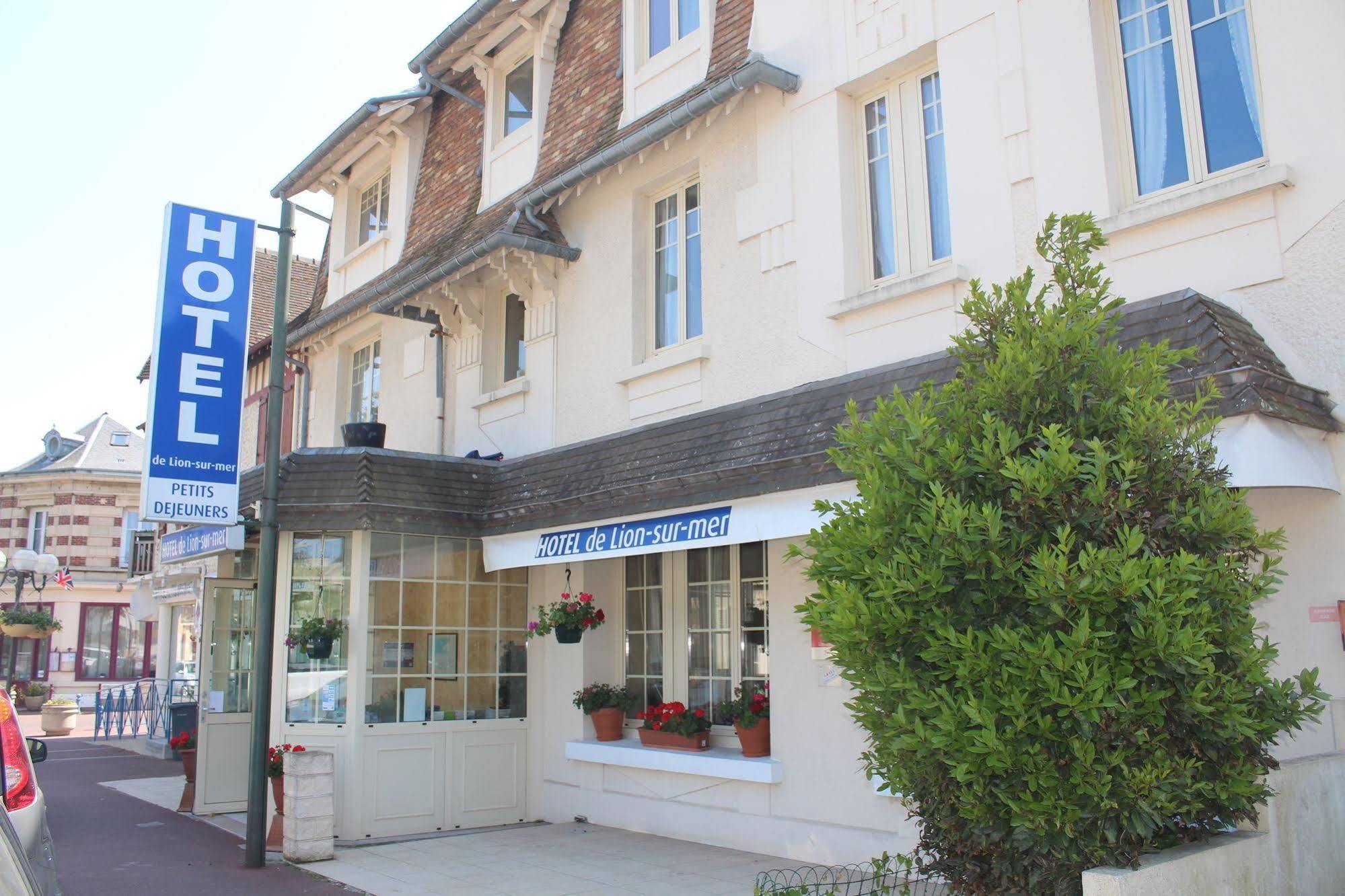 Hôtel de Lion sur Mer Eksteriør bilde